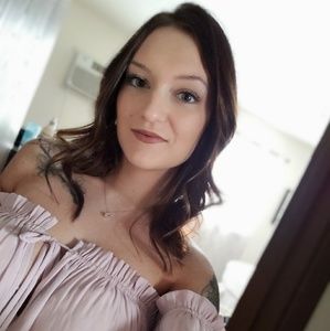 Meet your Posher, Alyssa